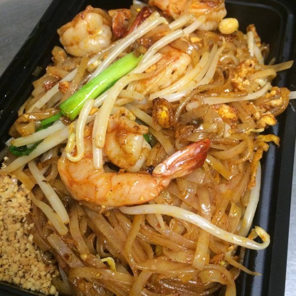 Order Country Pad Thai food online from Sawasdee Thai Kitchen store, Pittsburgh on bringmethat.com