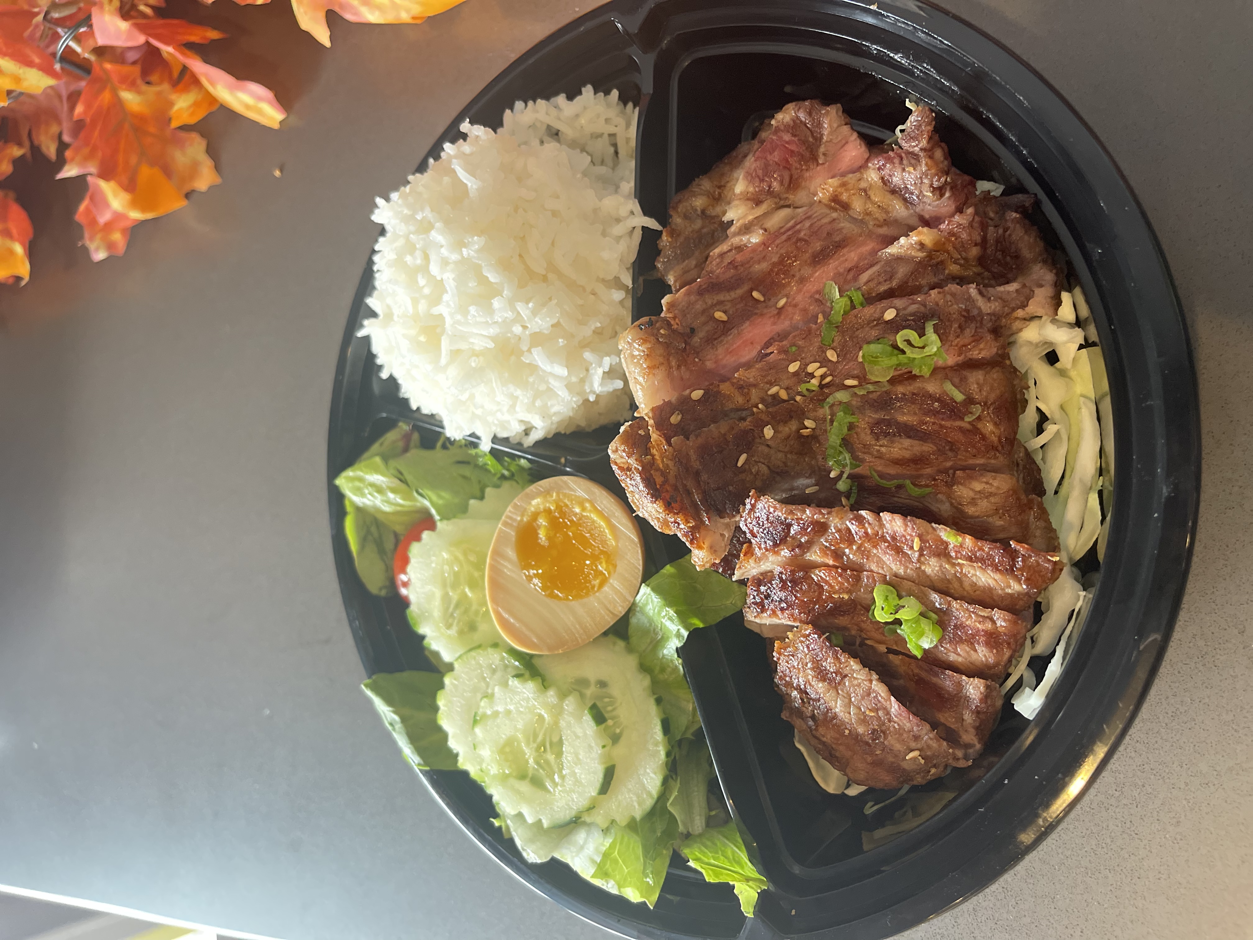 Order Beef Teriyaki Bento food online from Poke Zone store, Oakland on bringmethat.com