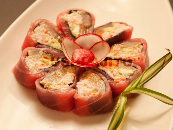 Order Red Blossom Roll food online from Sushi Ajito store, Los Angeles on bringmethat.com