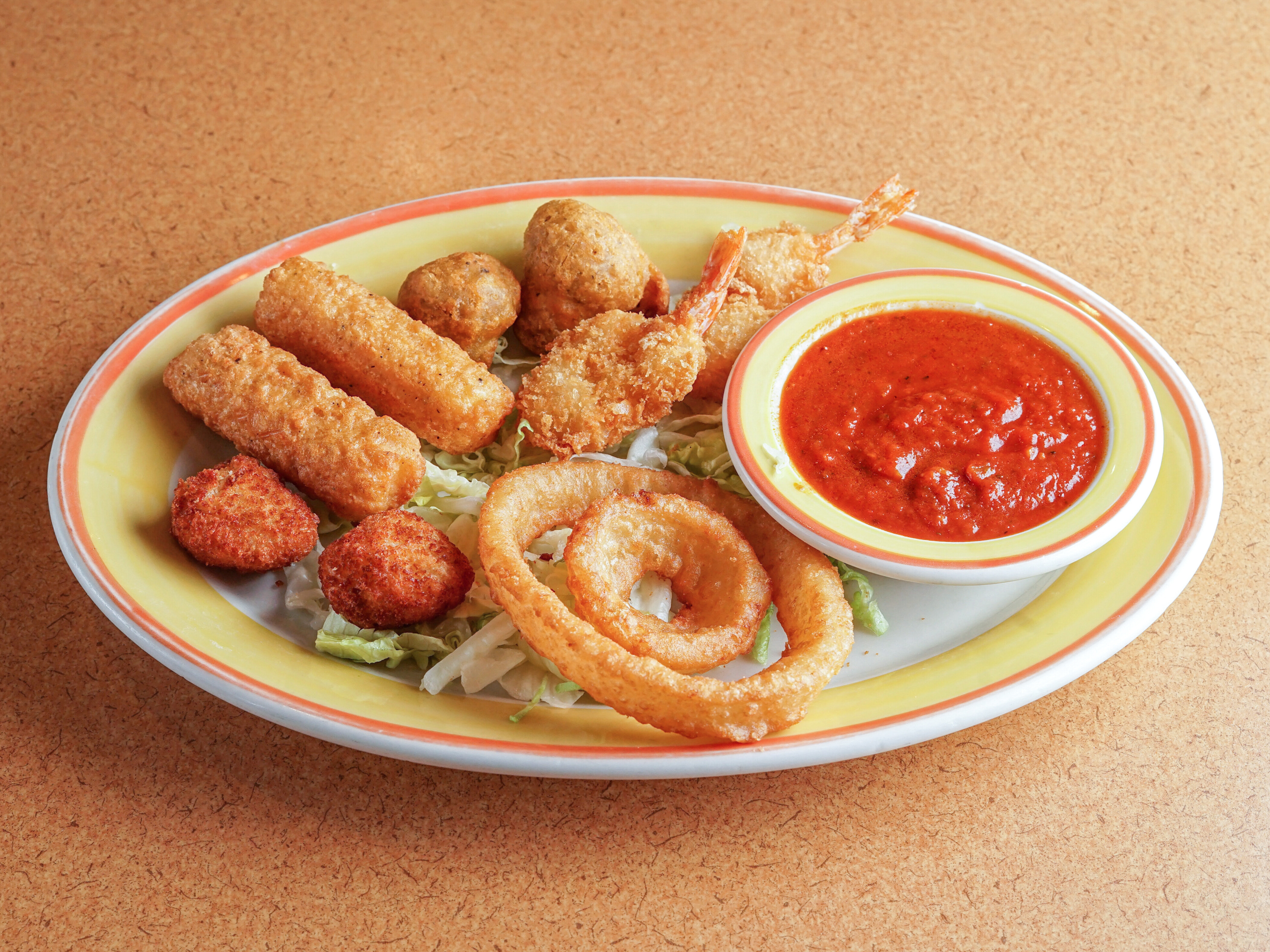 Order 5 Piece Mozzarella Sticks food online from Temple Family Restaurant store, Temple on bringmethat.com