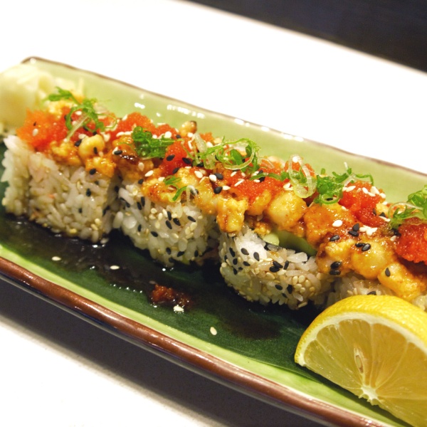 Order Golden Alaska Roll food online from Ohya Sushi, Korean Kitchen & Bar store, Glendale on bringmethat.com