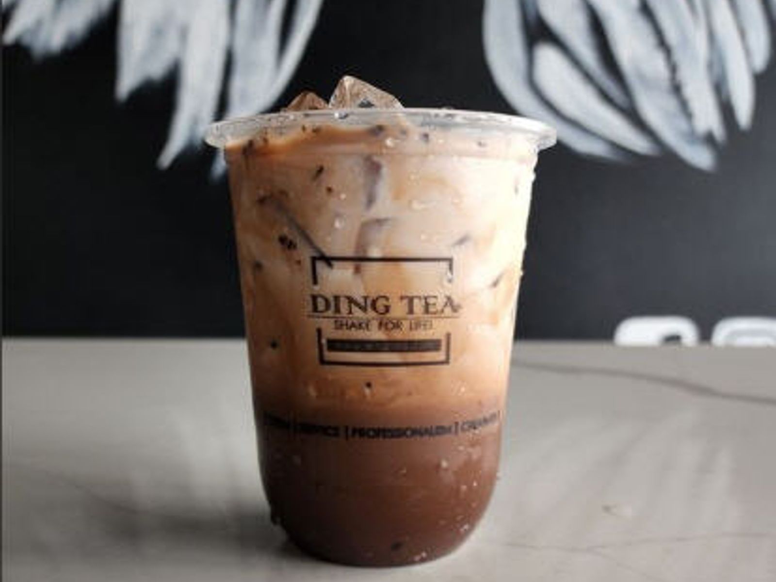 Order Mocha Coffee Latte food online from Ding Tea Carson store, Carson on bringmethat.com