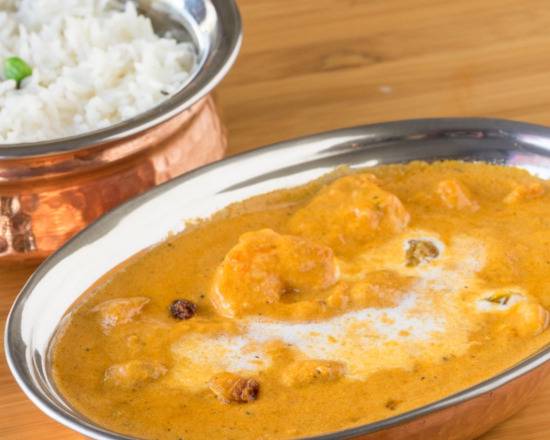 Order Chicken Korma food online from Everest Kitchen store, Albany on bringmethat.com