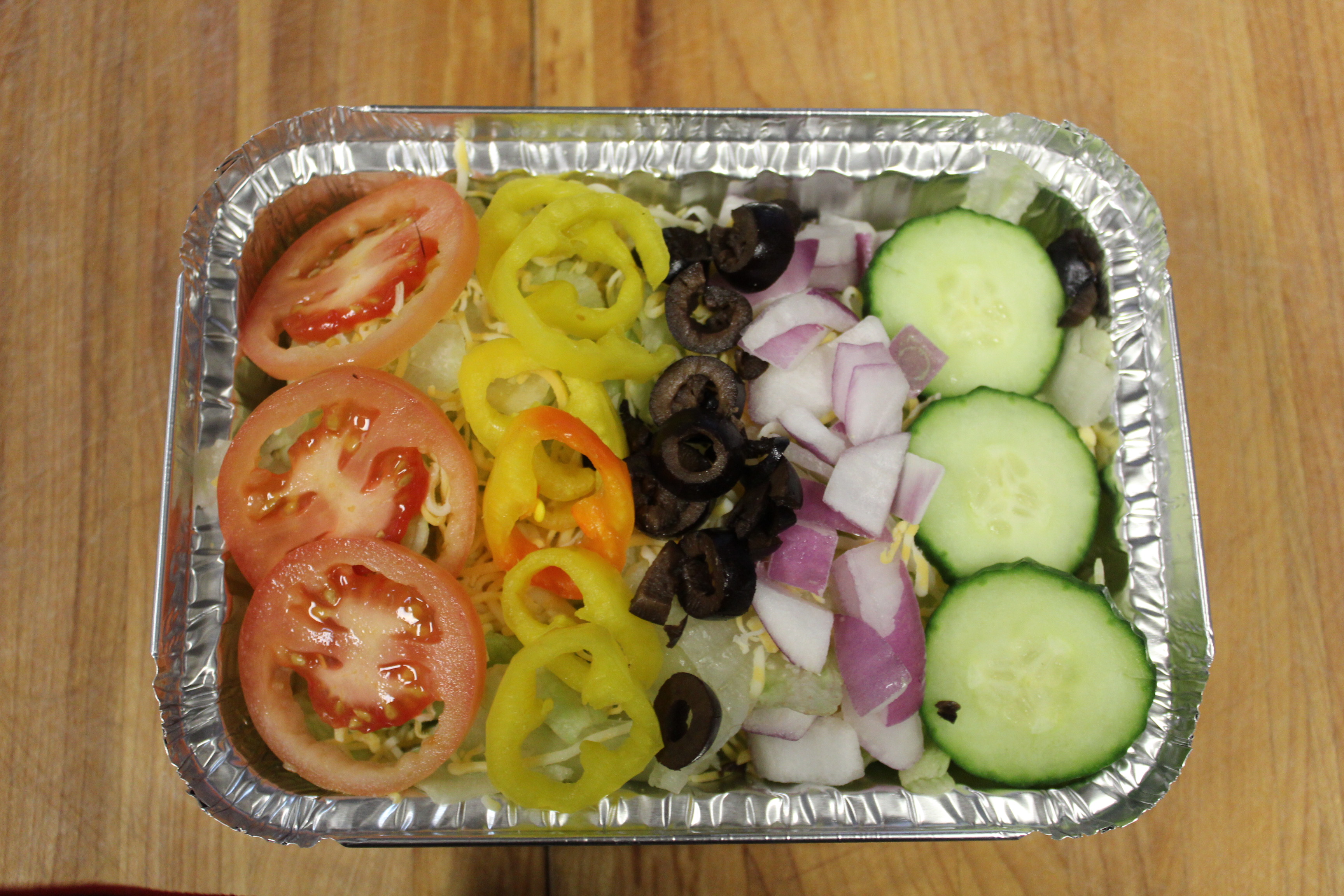 Order Garden Salad food online from Mama Mary Pizza store, Holland on bringmethat.com