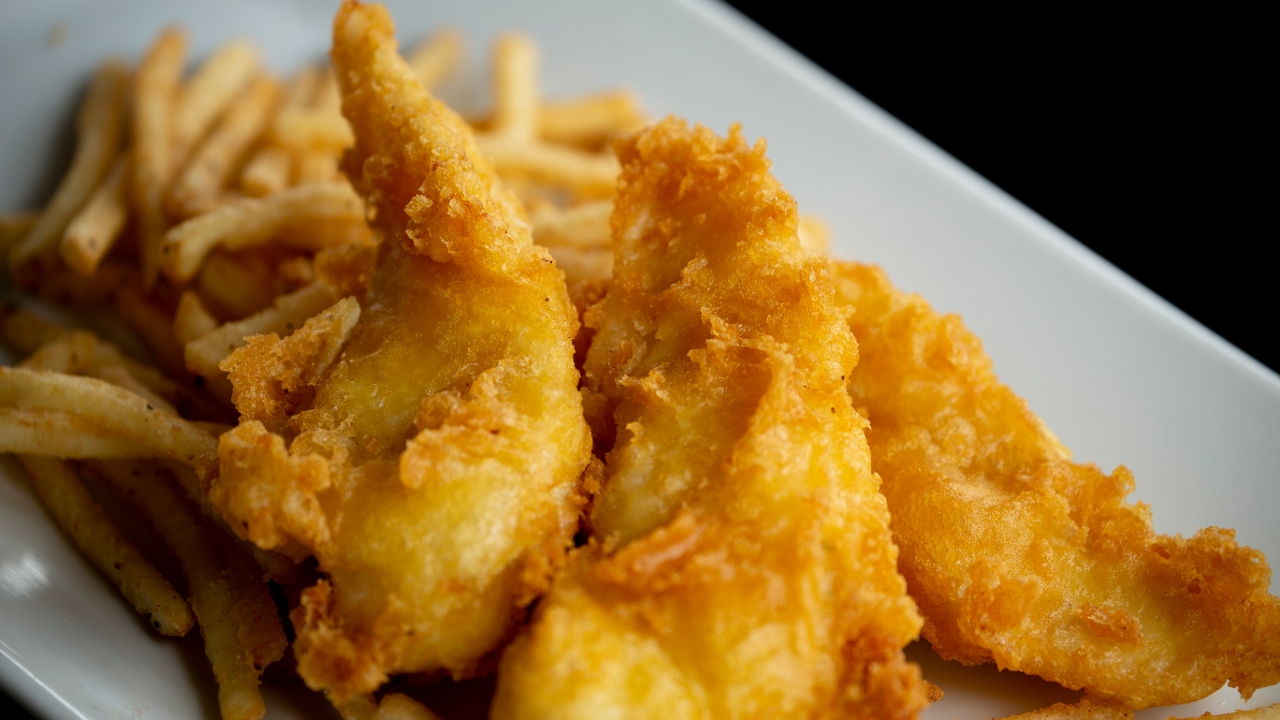 Order Fish 'N' Chips food online from Rib Line store, Grover Beach on bringmethat.com
