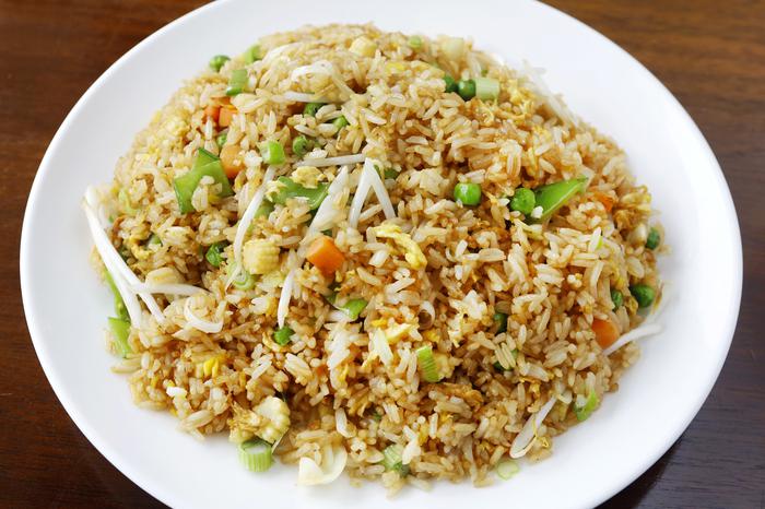 Order R01. Vegetable Fried Rice food online from Shanghai Garden store, Sacramento on bringmethat.com