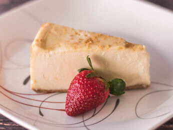 Order Cheesecake food online from Pat Pizza & Pasta store, Holmes on bringmethat.com