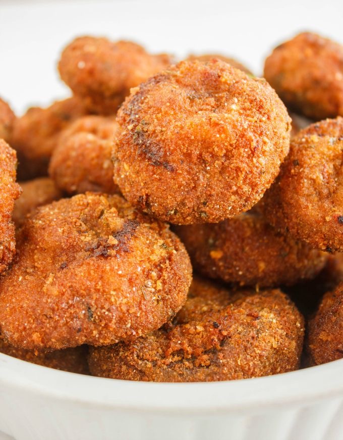 Order Fried Mushrooms food online from Eddy's Place store, Medford on bringmethat.com