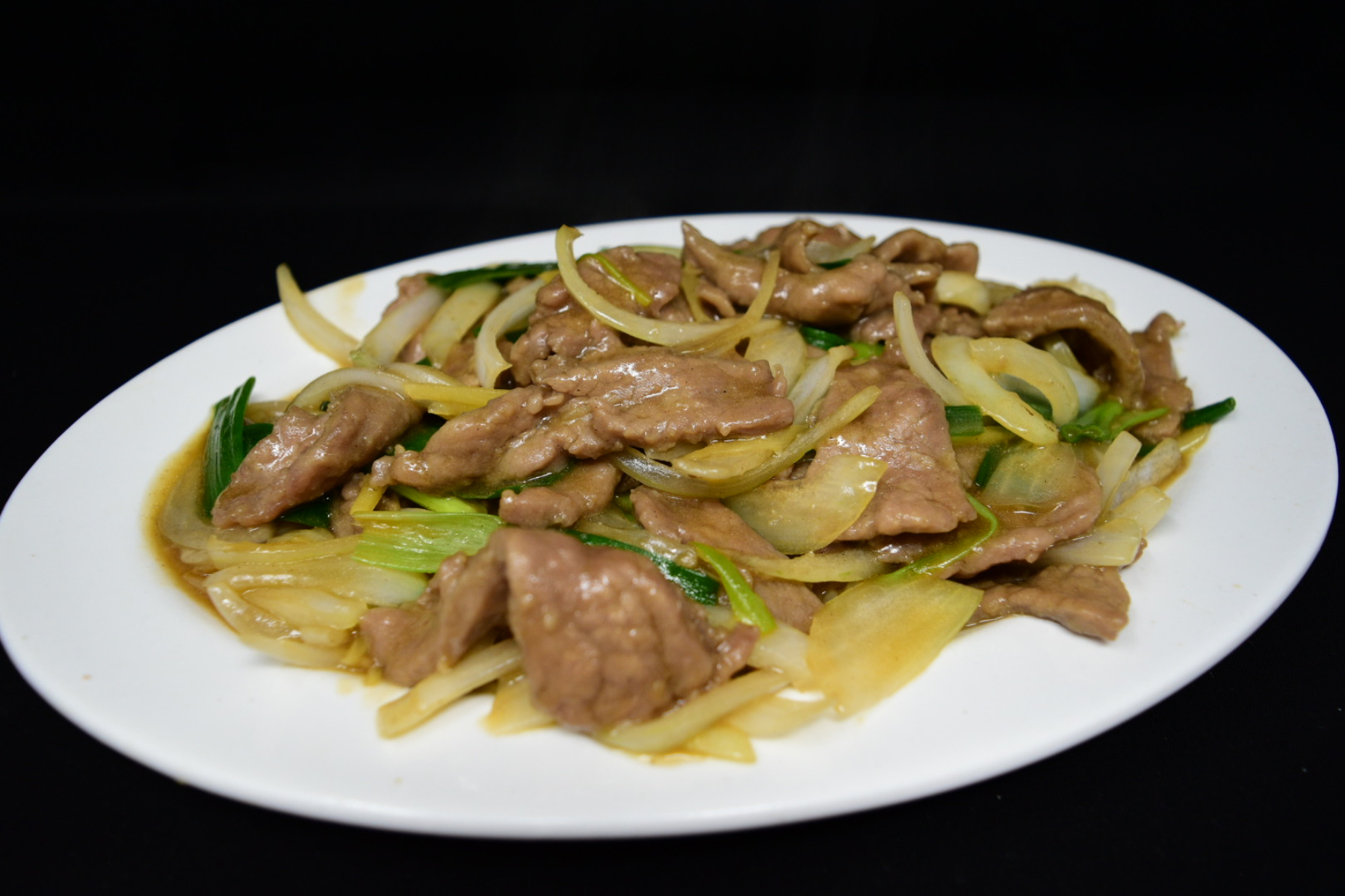 Order 125. Ginger Beef food online from Fortune Star Cuisine store, Reno on bringmethat.com