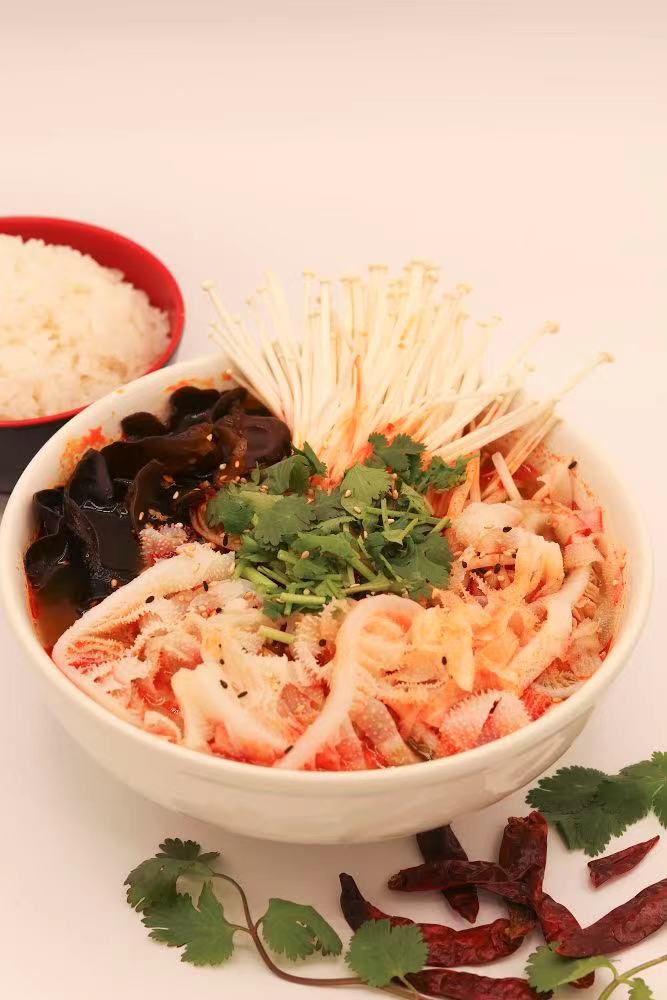 Order Beef Tripe Spicy Pot 牛百叶冒菜 food online from Noodle & I store, West Lafayette on bringmethat.com