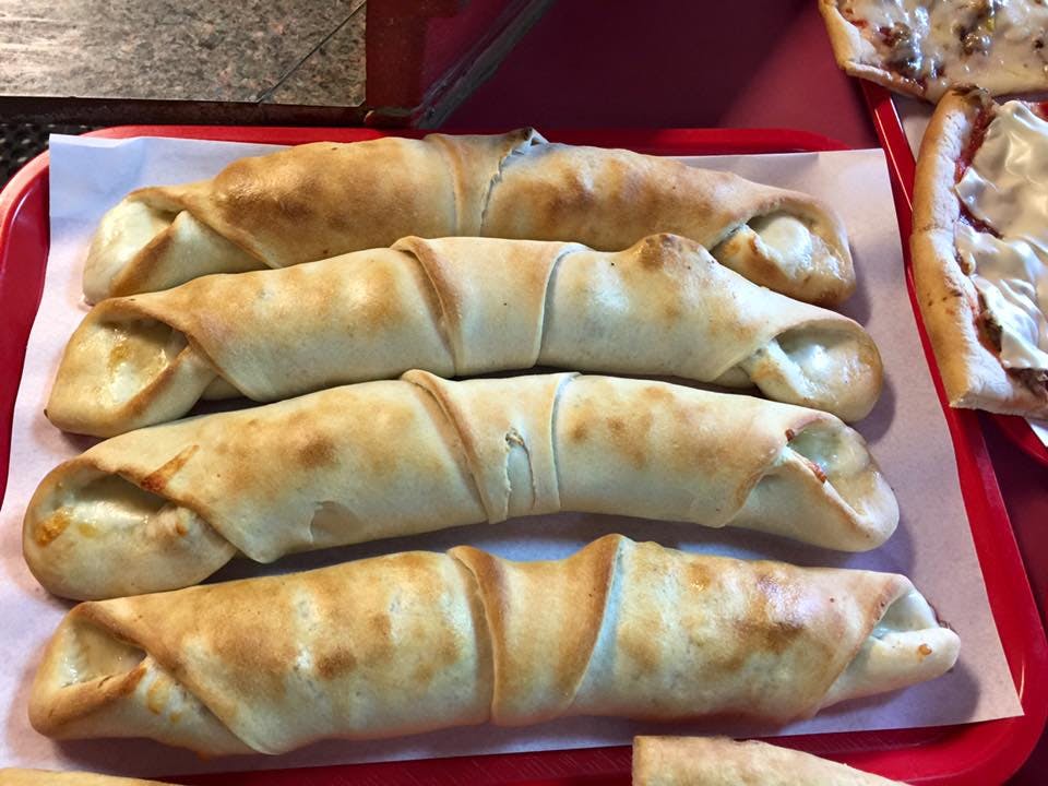 Order Stromboli Roll - Medium food online from Anthony's Pizza II store, Easton on bringmethat.com