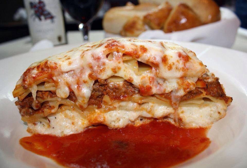 Order Baked Lasagna food online from Chris Pizza store, Clifton on bringmethat.com