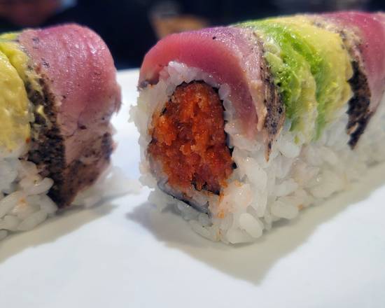 Order Crazy Tuna Roll. food online from Honshu Sushi & Noodles Lounge store, Jersey City on bringmethat.com