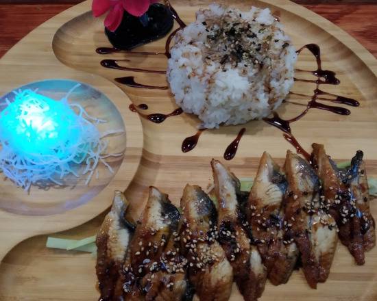 Order Unagi Donburi food online from Ichiban Sushi House store, Alexandria on bringmethat.com