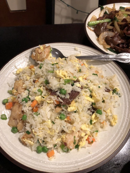 Order House Special Fried Rice 招牌炒飯 food online from Chili House store, San Francisco on bringmethat.com