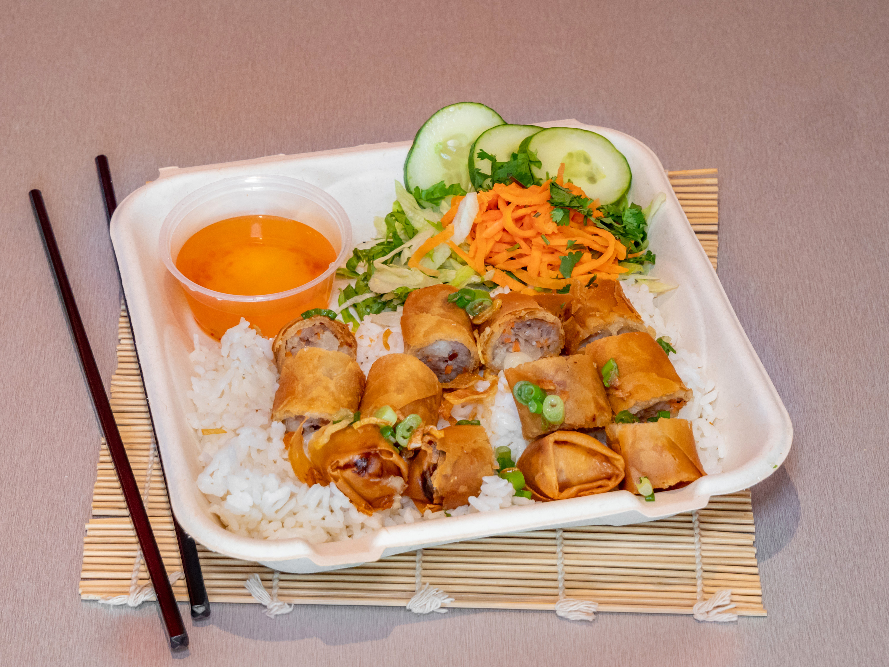 Order Chopped Eggroll Box food online from Roostar Vietnamese Grill store, Houston on bringmethat.com