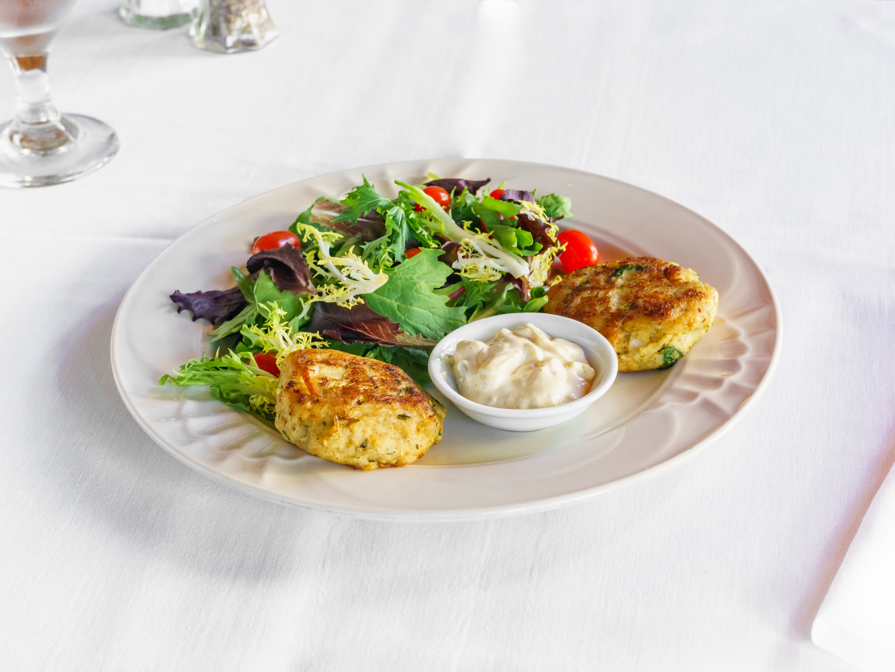 Order Dungeness Crab Cakes food online from Hyde Street Seafood House and Raw Bar store, San Francisco on bringmethat.com
