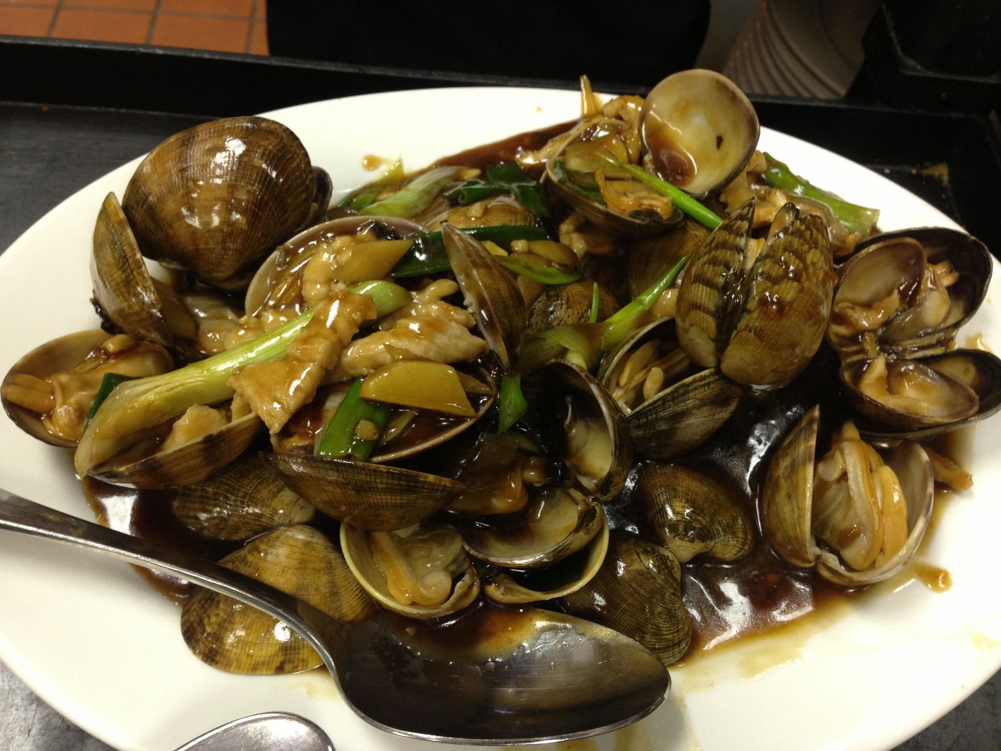 Order Baby Clam with Black Bean Sauce food online from House of Emperor store, Naperville on bringmethat.com