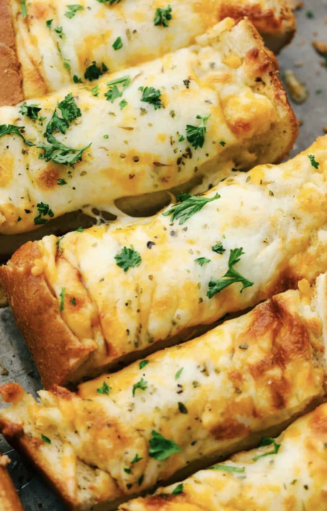 Order Garlic Bread with Cheese food online from Rocco's Pizzeria store, Bronx on bringmethat.com