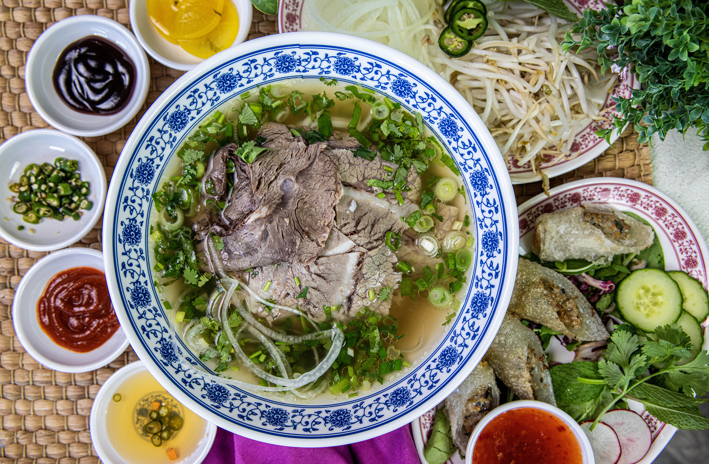 Order P5. Pho Well-Done Brisket and Beef Short Plate food online from Pho 420 Saigon store, Palisades Park on bringmethat.com