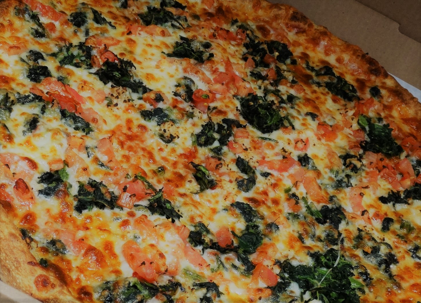 Order Spinach, Tomato  and Garlic Pizza food online from Angelinas store, Lowell on bringmethat.com