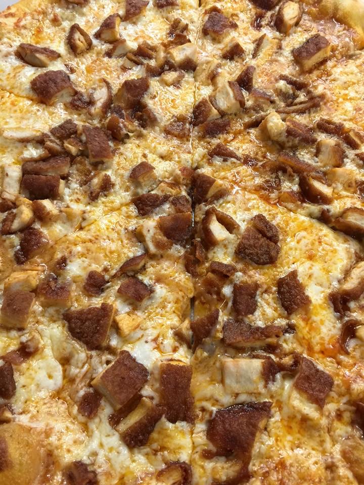 Order Buffalo Chicken Wing Pizza food online from Rhino's Pizzeria store, Webster on bringmethat.com