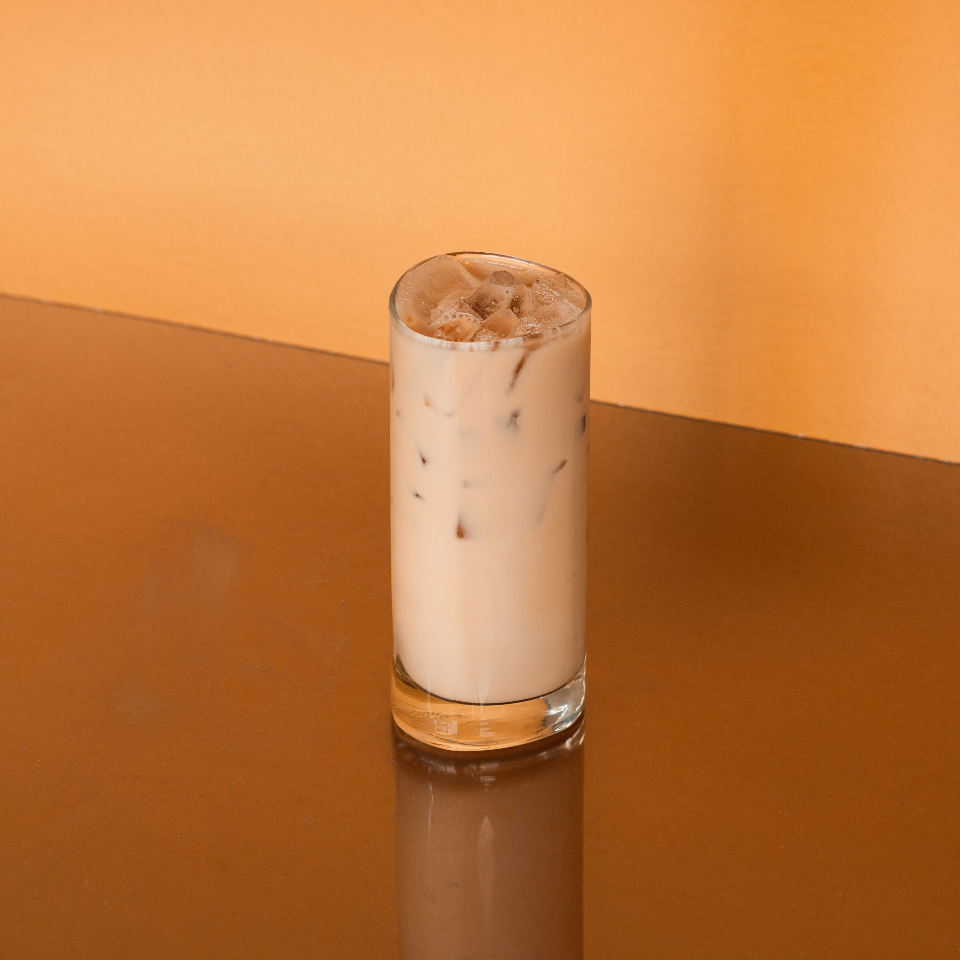Order 16oz - Iced Chai Latte food online from Cultivar Coffee store, Dallas on bringmethat.com