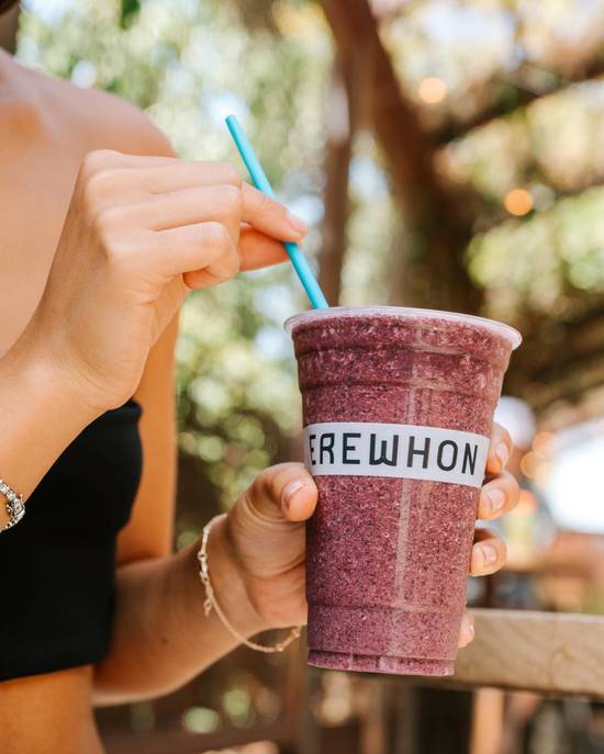 Order Post Workout Smoothie food online from Erewhon Market store, Calabasas on bringmethat.com