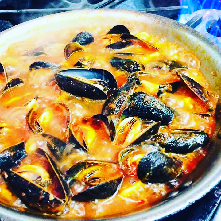 Order Half tray zuppa di mussels  food online from Chris Pizza store, Clifton on bringmethat.com