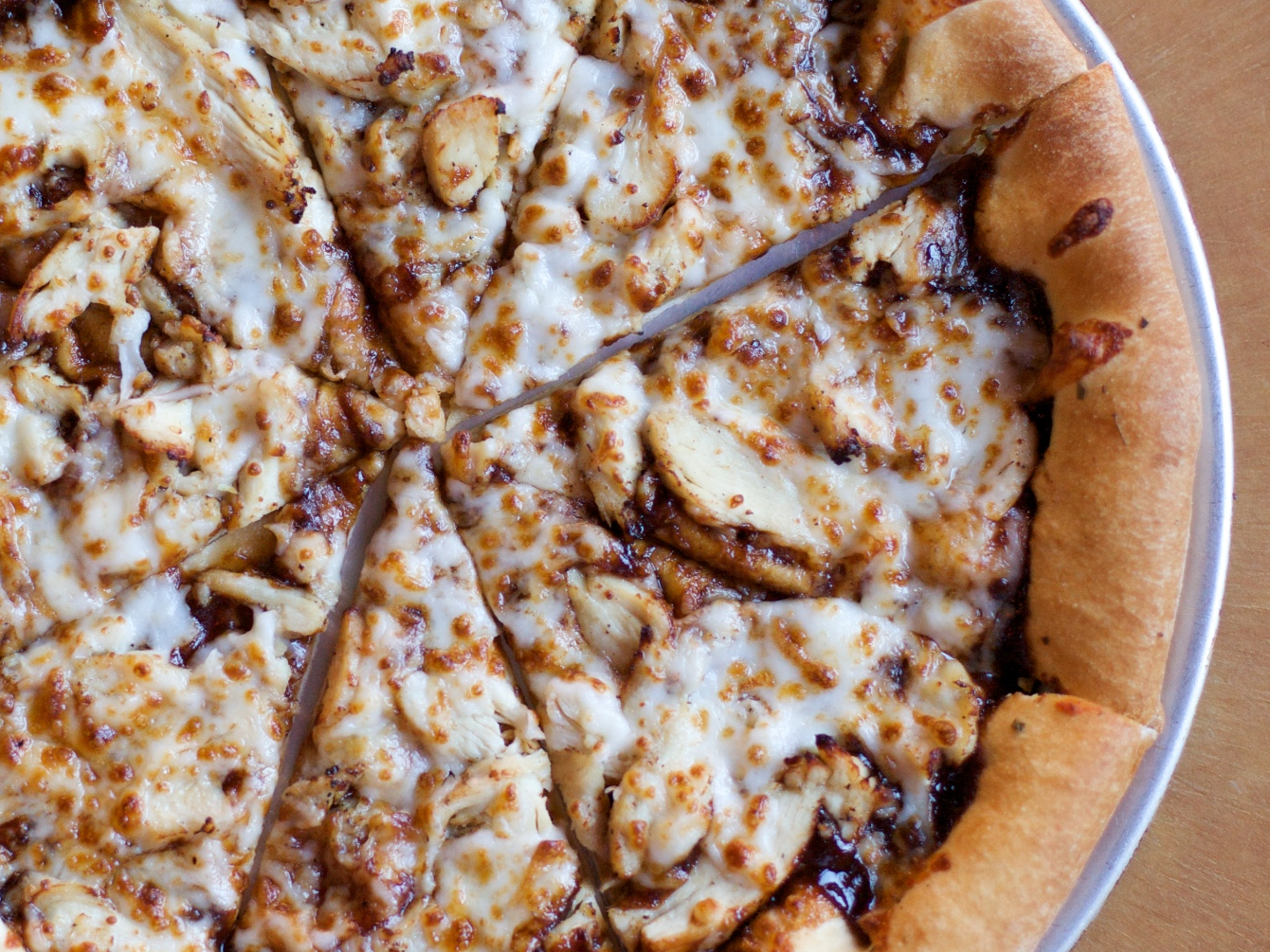 Order BBQ Chicken Pizza food online from DoubleDave's Pizzaworks store, San Antonio on bringmethat.com