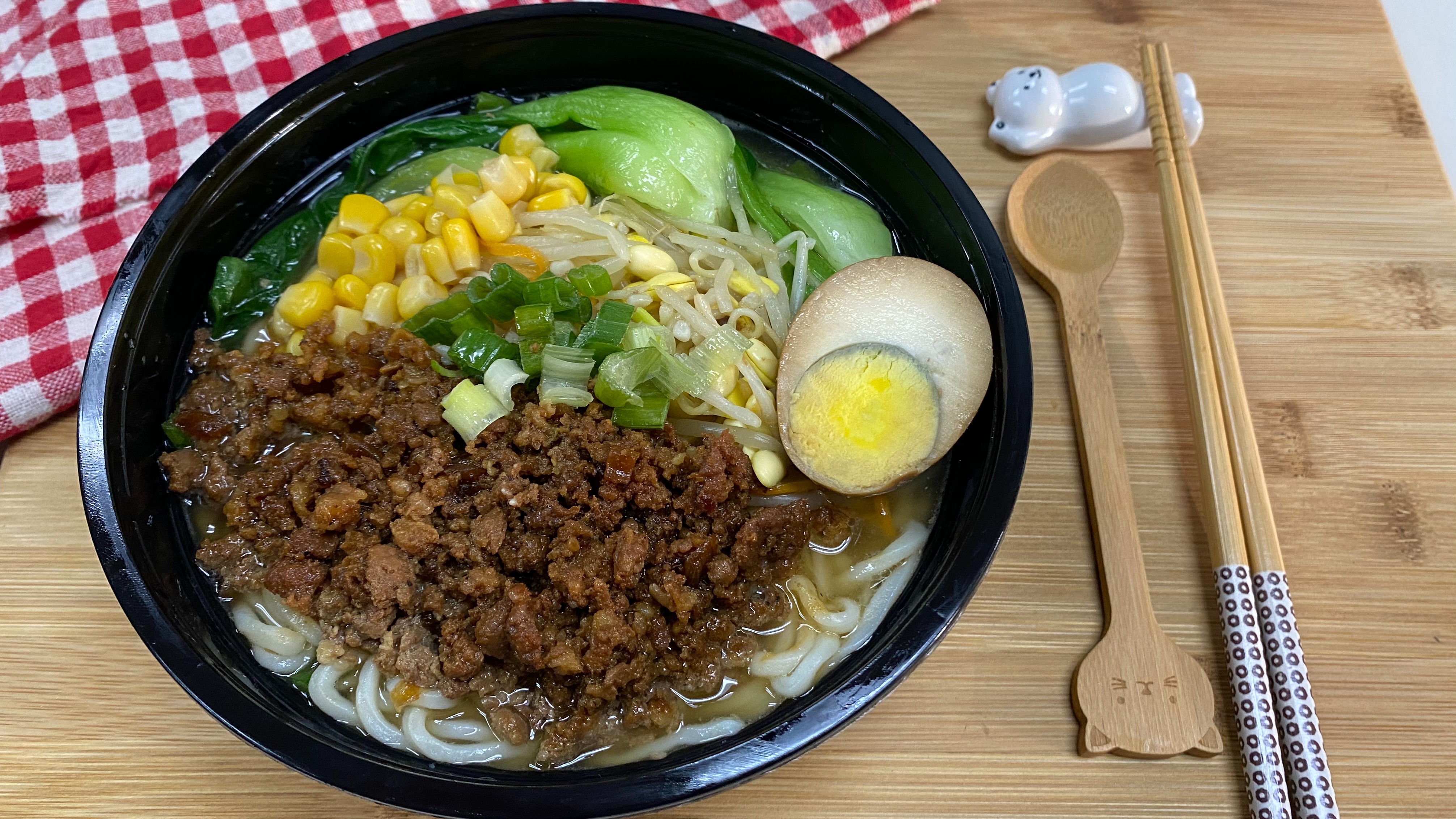 Order Minced Pork Noodle Soup 肉燥湯麵 food online from Spiceology store, Arcadia on bringmethat.com