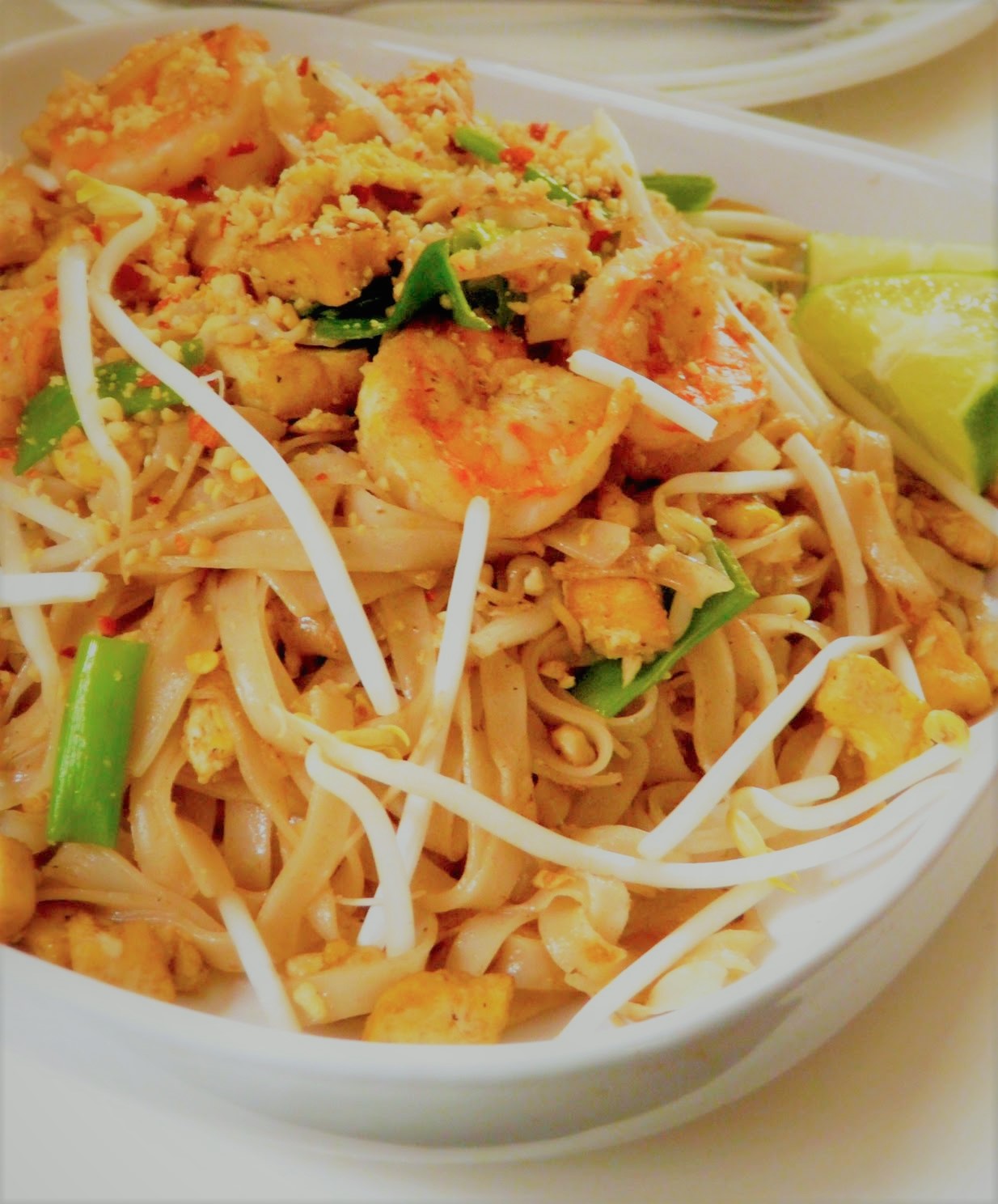 Order C4. Pad Thai Noodles food online from Pho Saigon Express store, Escondido on bringmethat.com