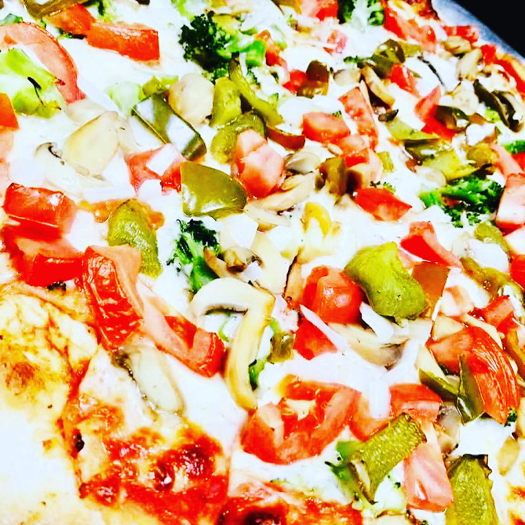 Order Veggie Pizza food online from Chris Pizza store, Clifton on bringmethat.com