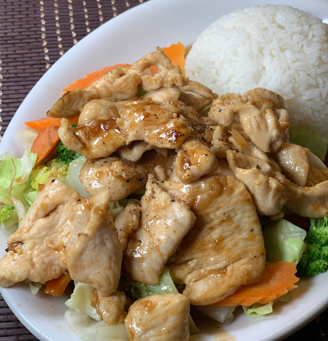 Order Pan Fried Garlic food online from Thai Ai Ai store, Fort Collins on bringmethat.com