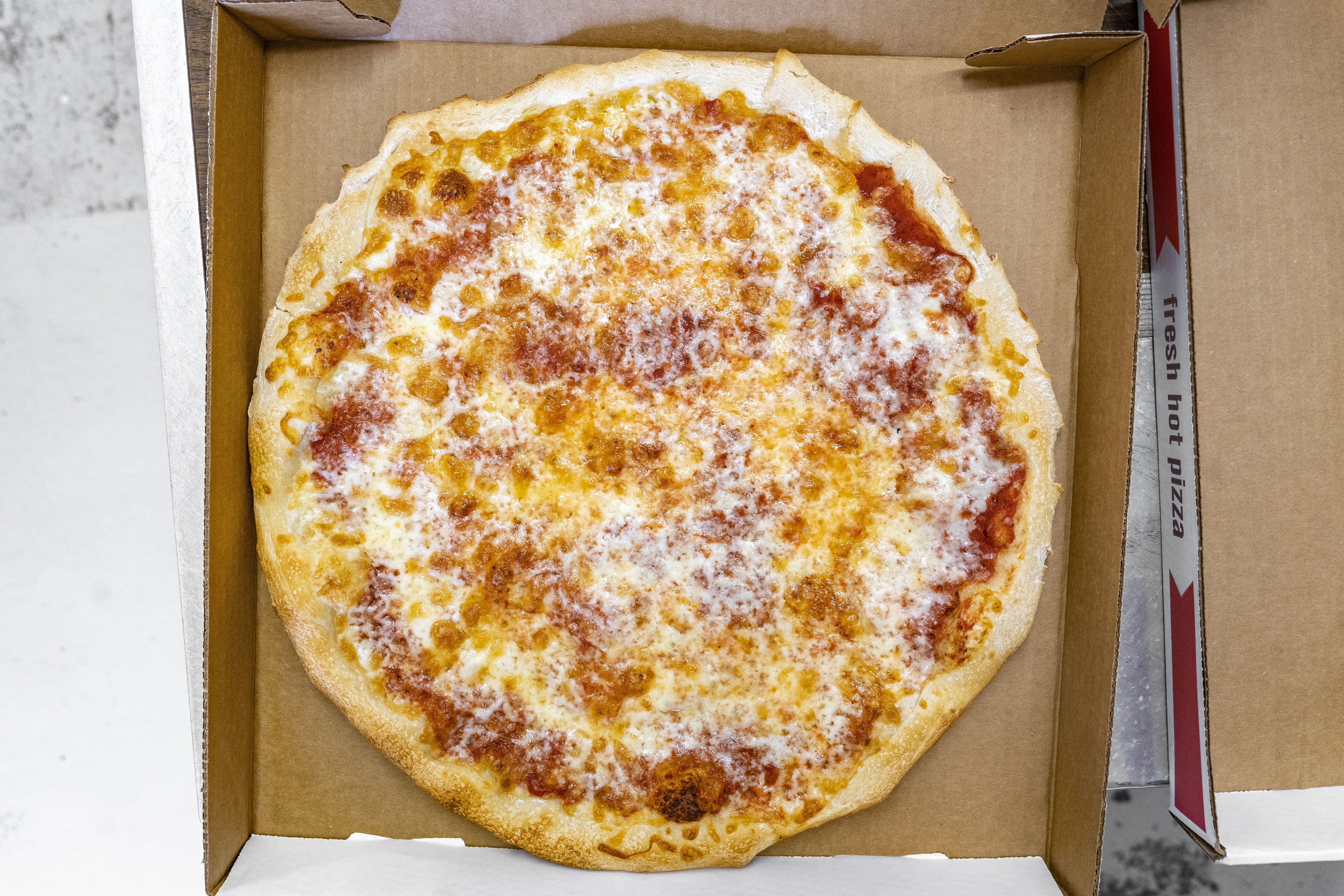 Order Neapolitan Cheese Pizza - Small 10'' food online from Apetidos Pizza store, folsom on bringmethat.com