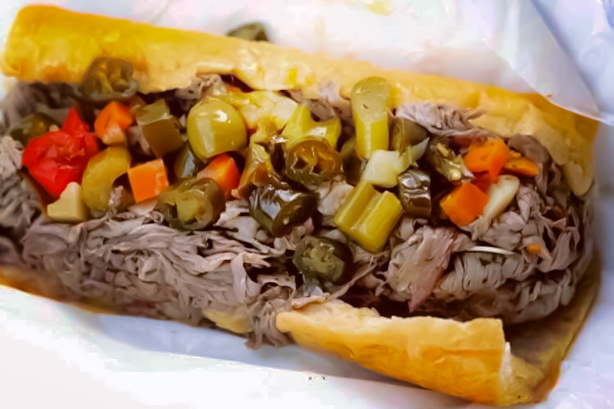 Order Italian Beef Sandwich  food online from Stanley's Grill store, Chicago on bringmethat.com