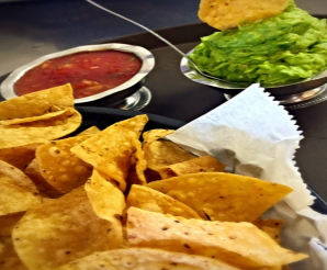 Order Guacamole & Chips food online from El Norteno store, Island Lake on bringmethat.com