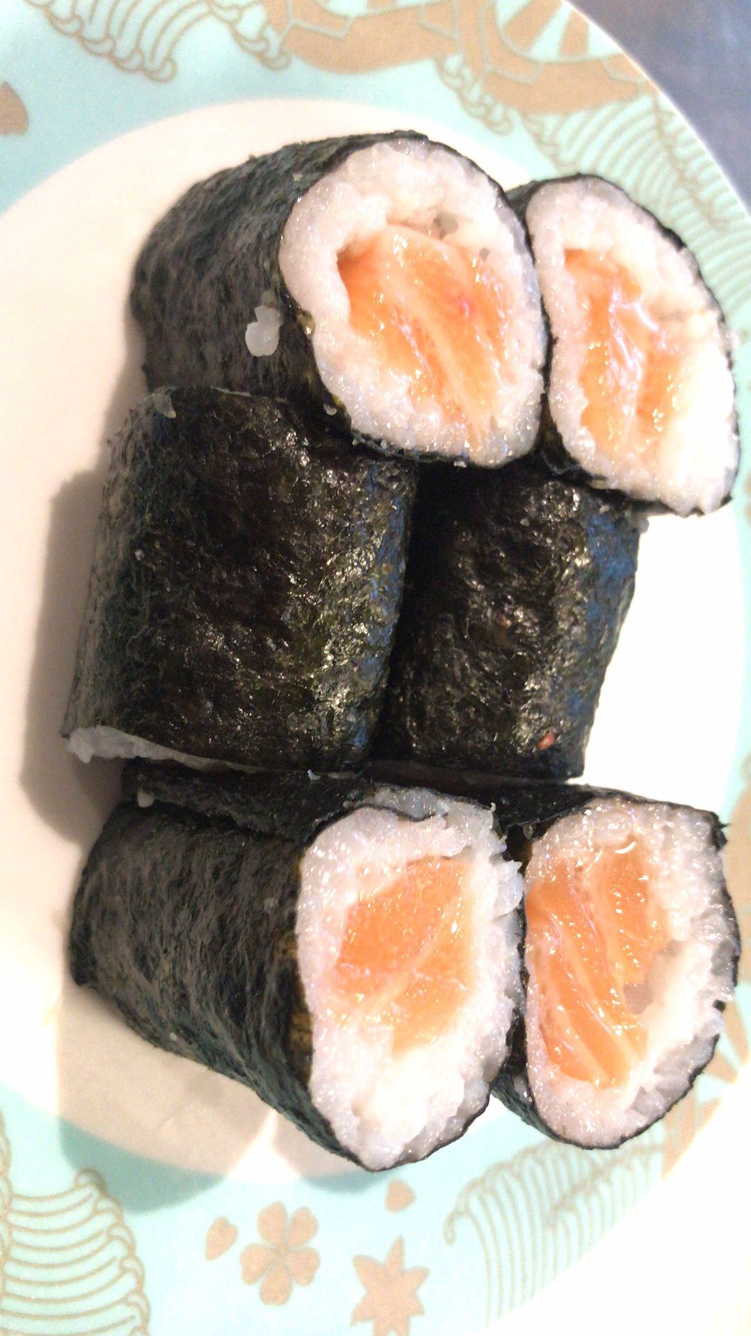 Order Salmon Maki Roll food online from Kai Sushi store, Lombard on bringmethat.com