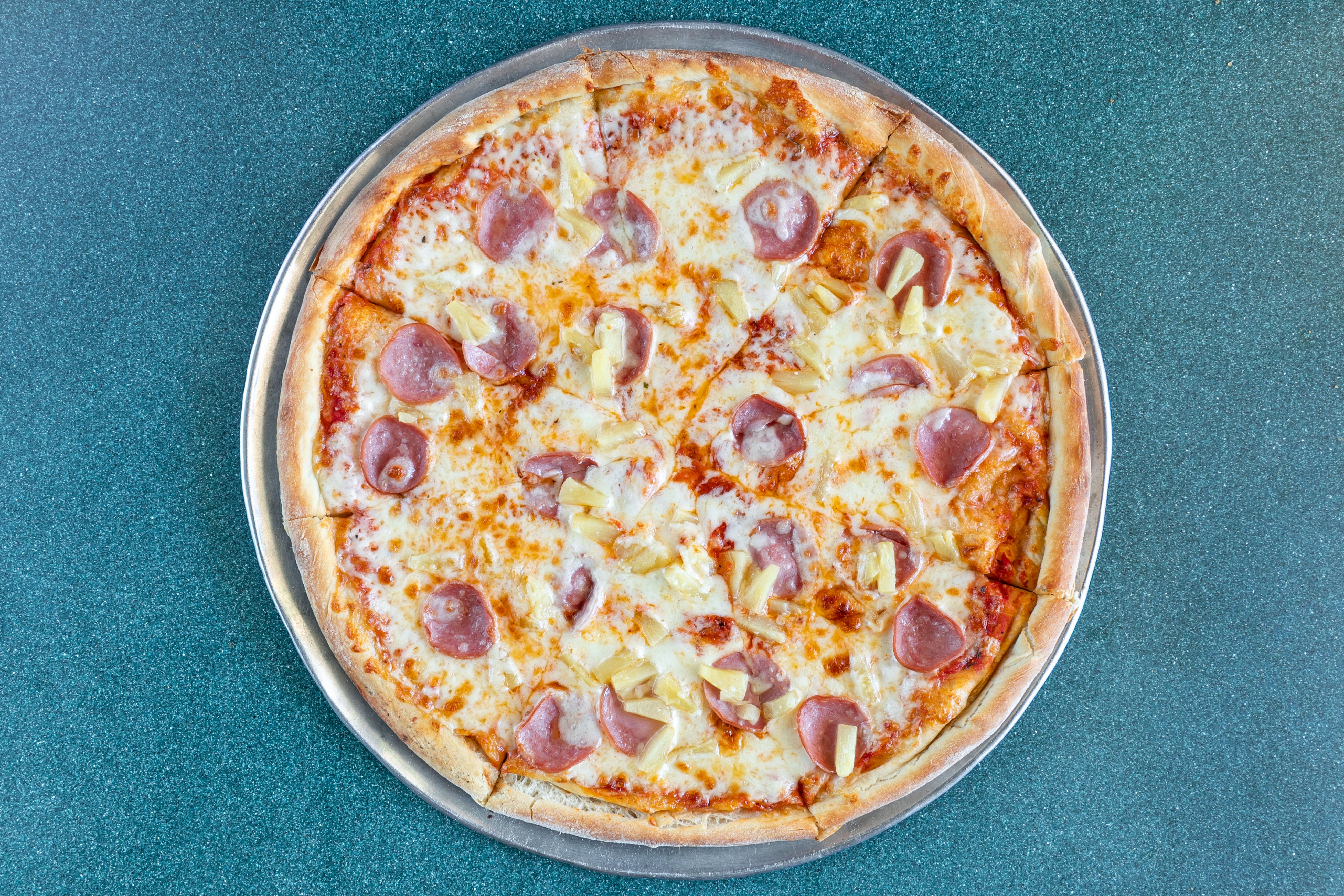 Order Hawaiian Pizza - 16" food online from Prespas Italian Restaurant store, Arlington on bringmethat.com