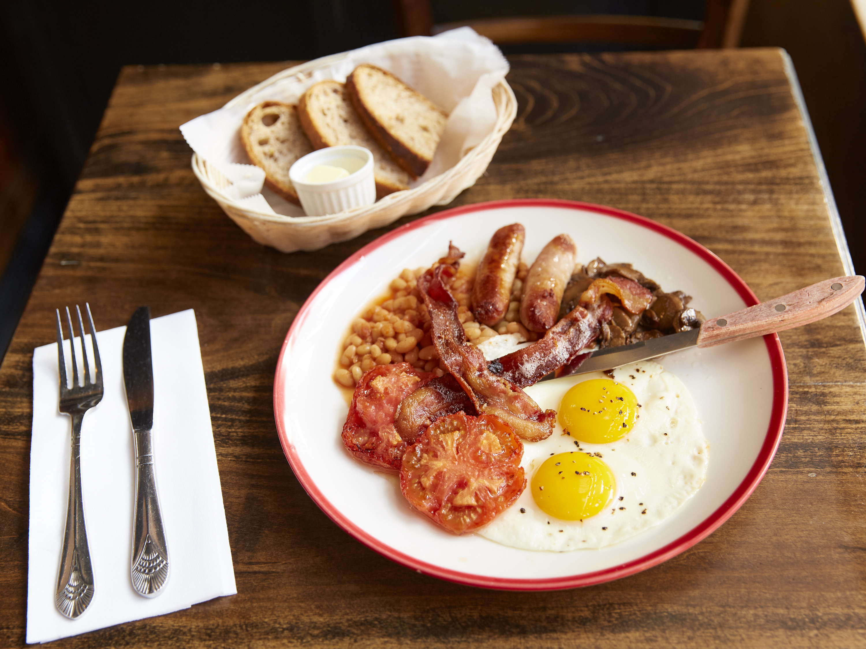 Order The Classic English Breakfast food online from Oscar's place store, New York on bringmethat.com