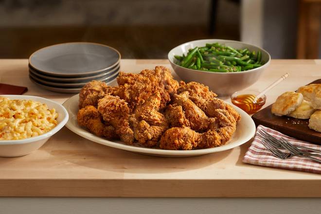 Order Southern Fried Chicken Bucket food online from Chicken N' Biscuits by Cracker Barrel store, Gastonia on bringmethat.com