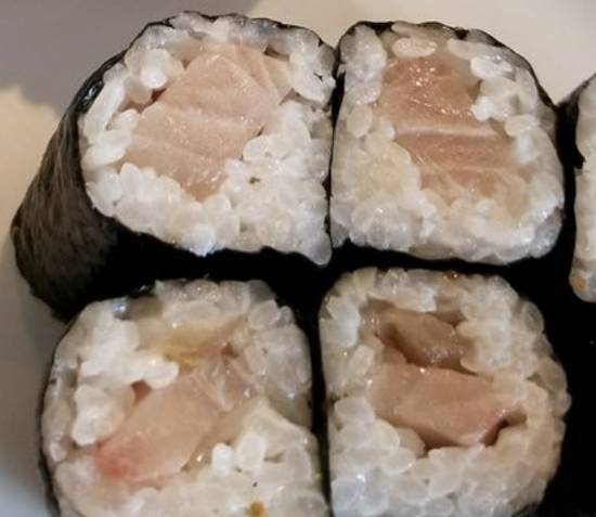 Order Yellowtail Roll food online from Oishi Susi store, Libertyville on bringmethat.com
