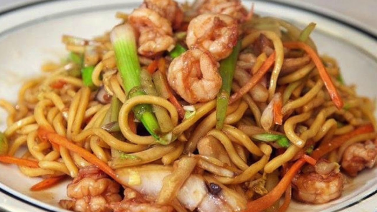 Order 28. Shrimp Lo Mein Noodle food online from Jade Express Chinese Restaurant store, Shreveport on bringmethat.com