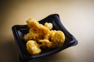 Order Side Tempura Shrimp food online from Yoshi Japanese Grill store, Murray on bringmethat.com