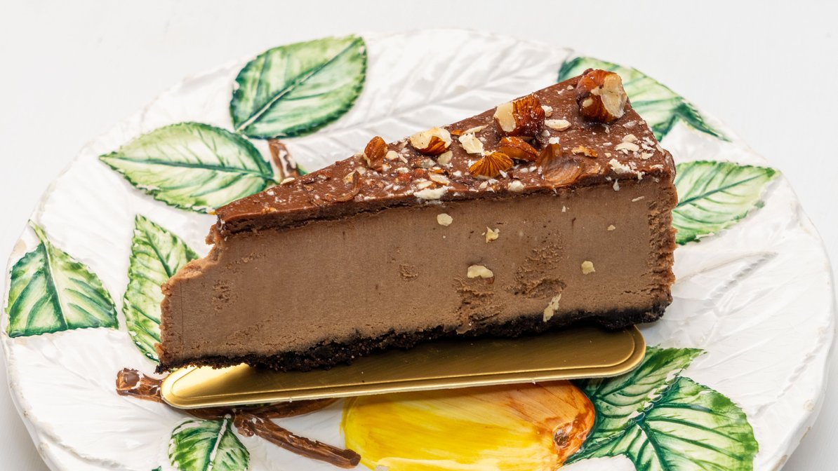 Order Nutella Cheesecake food online from Dolce Sicilia store, San Jose on bringmethat.com