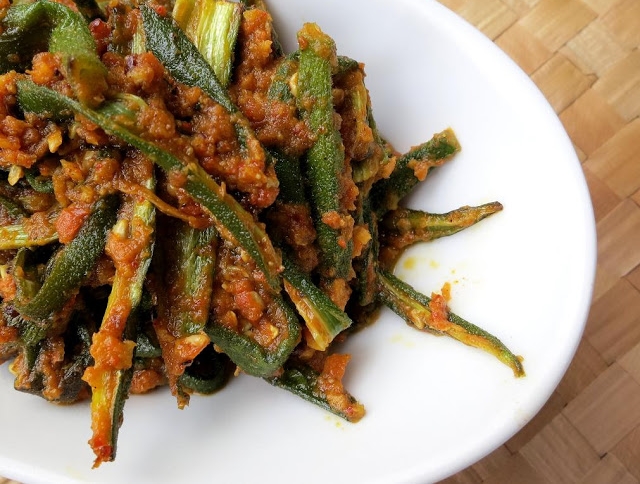 Order Hyderabadi Bhindi Fry food online from Chef of India store, Jersey City on bringmethat.com