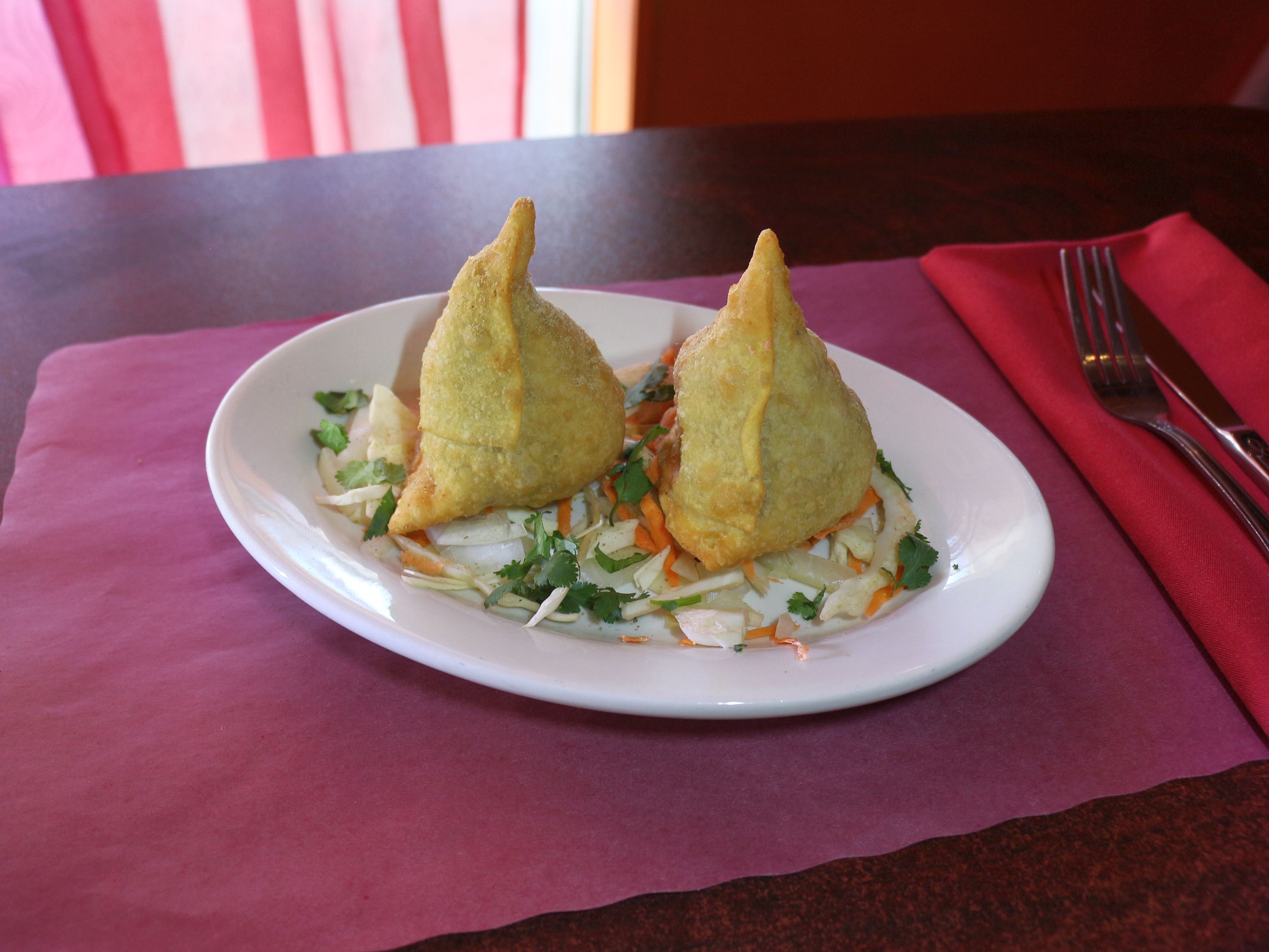 Order Vegetable Samosa food online from Sizzling bombay store, Bel Air on bringmethat.com