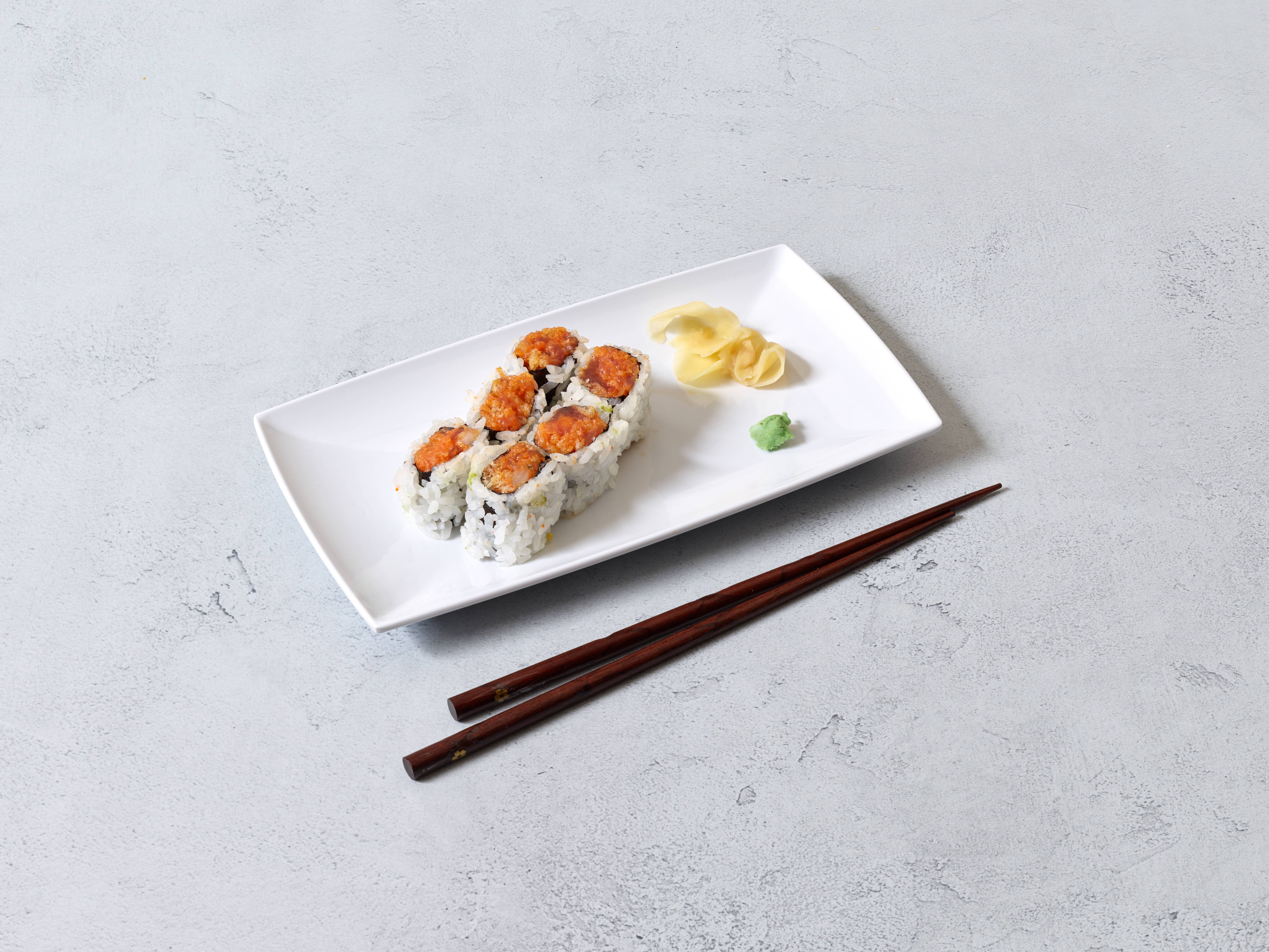 Order Spicy Tuna Roll food online from Kobe Sushi Japanese Restaurant store, New York on bringmethat.com