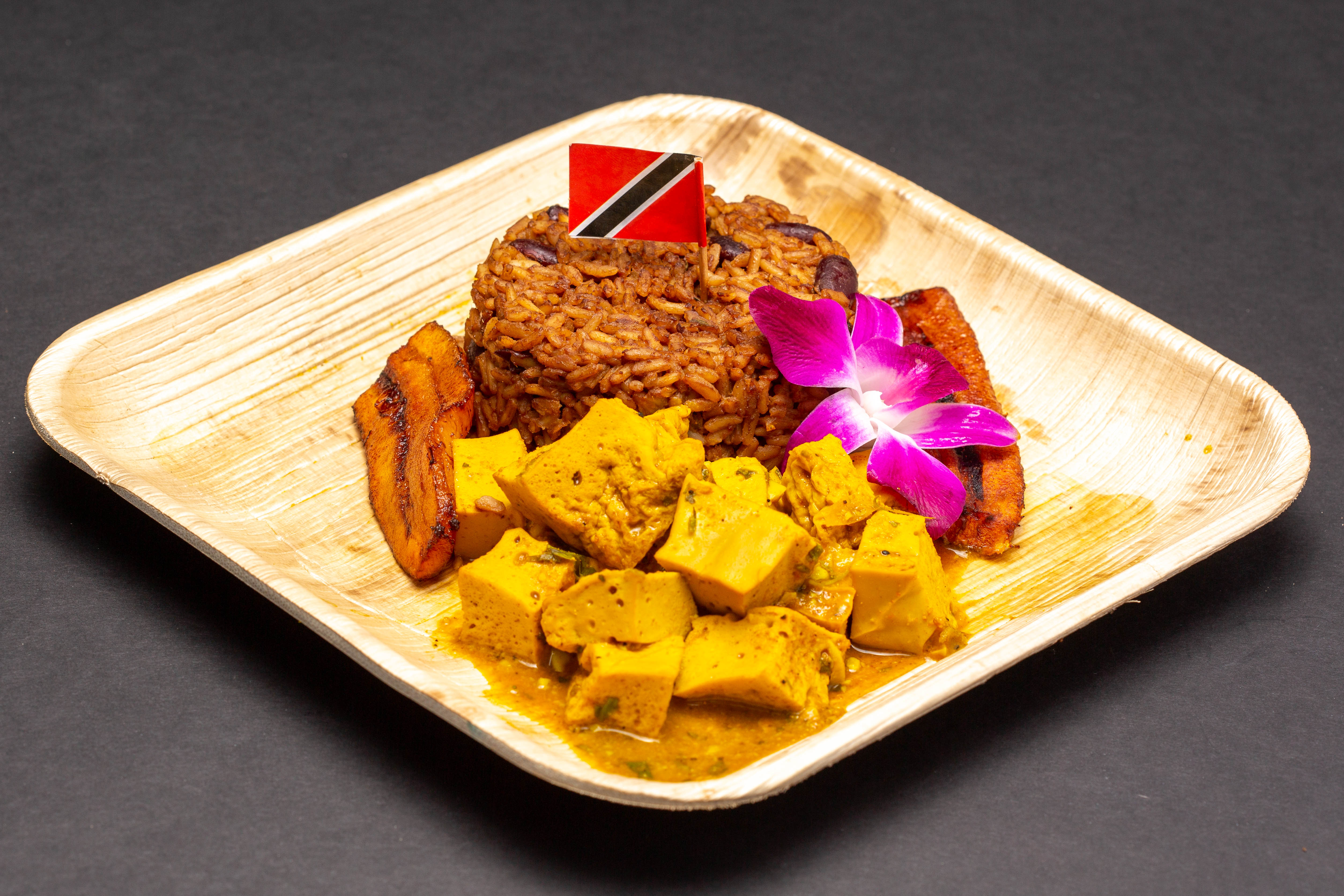 Order Curry Tofu with Creole Rice food online from Cocobreeze store, Oakland on bringmethat.com