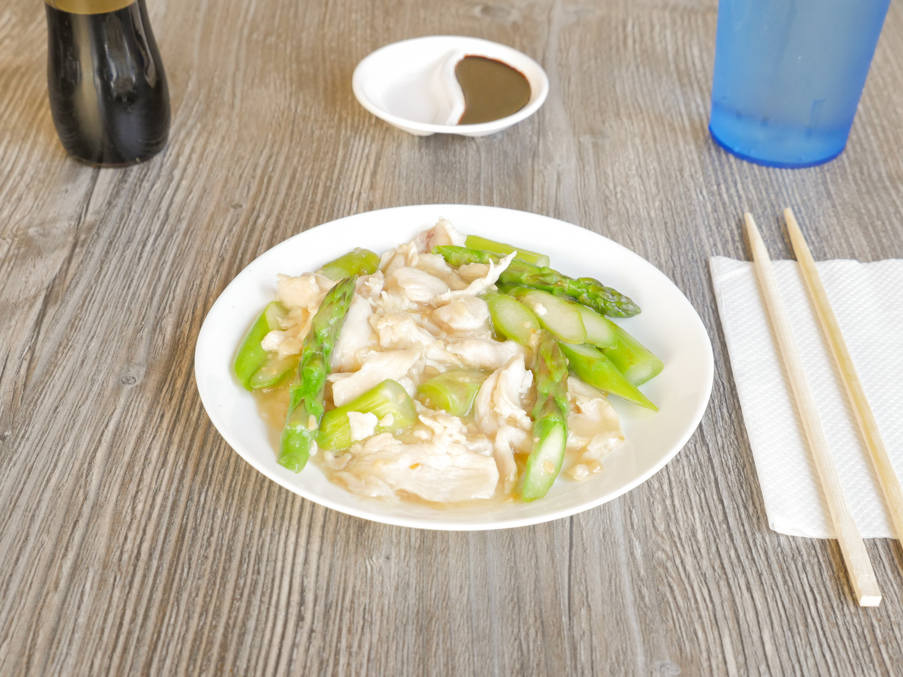 Order Chicken with Asparagus food online from California Wok store, Encino on bringmethat.com